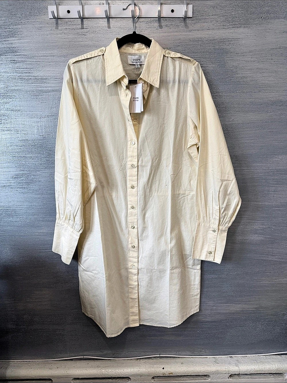 Inspira Button Down Tunic in Cream Size Medium NWT